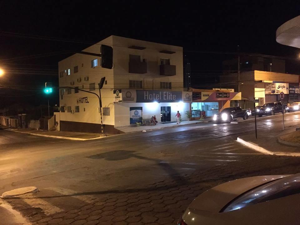 Hotel Elite Luziânia Buitenkant foto